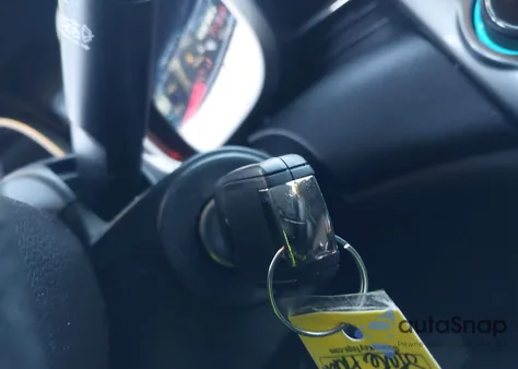 2014 Chevrolet Malibu 1Lt from USA, damaged, VIN 1G11C5SL0EF134388